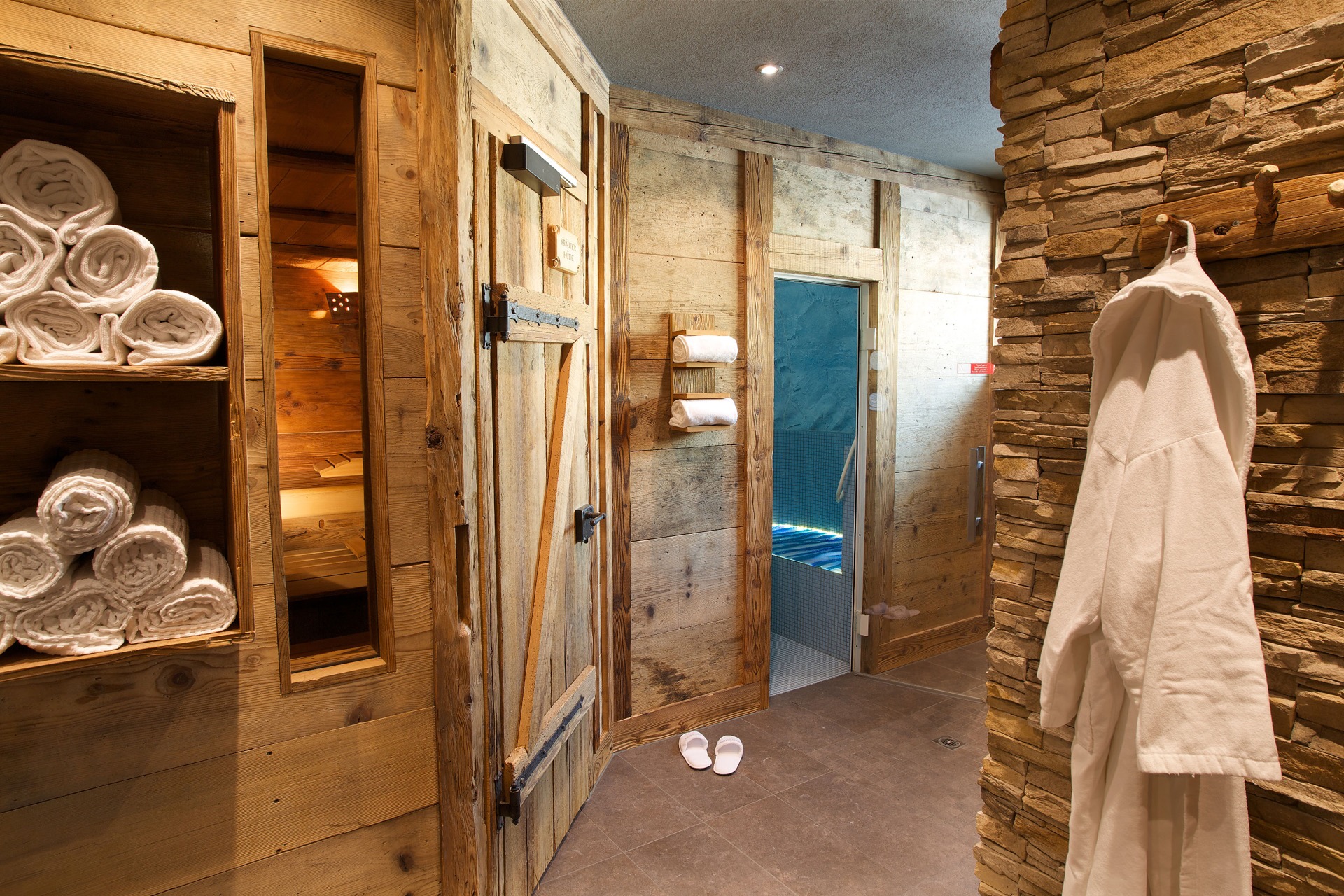 Sauna und Dampfbad